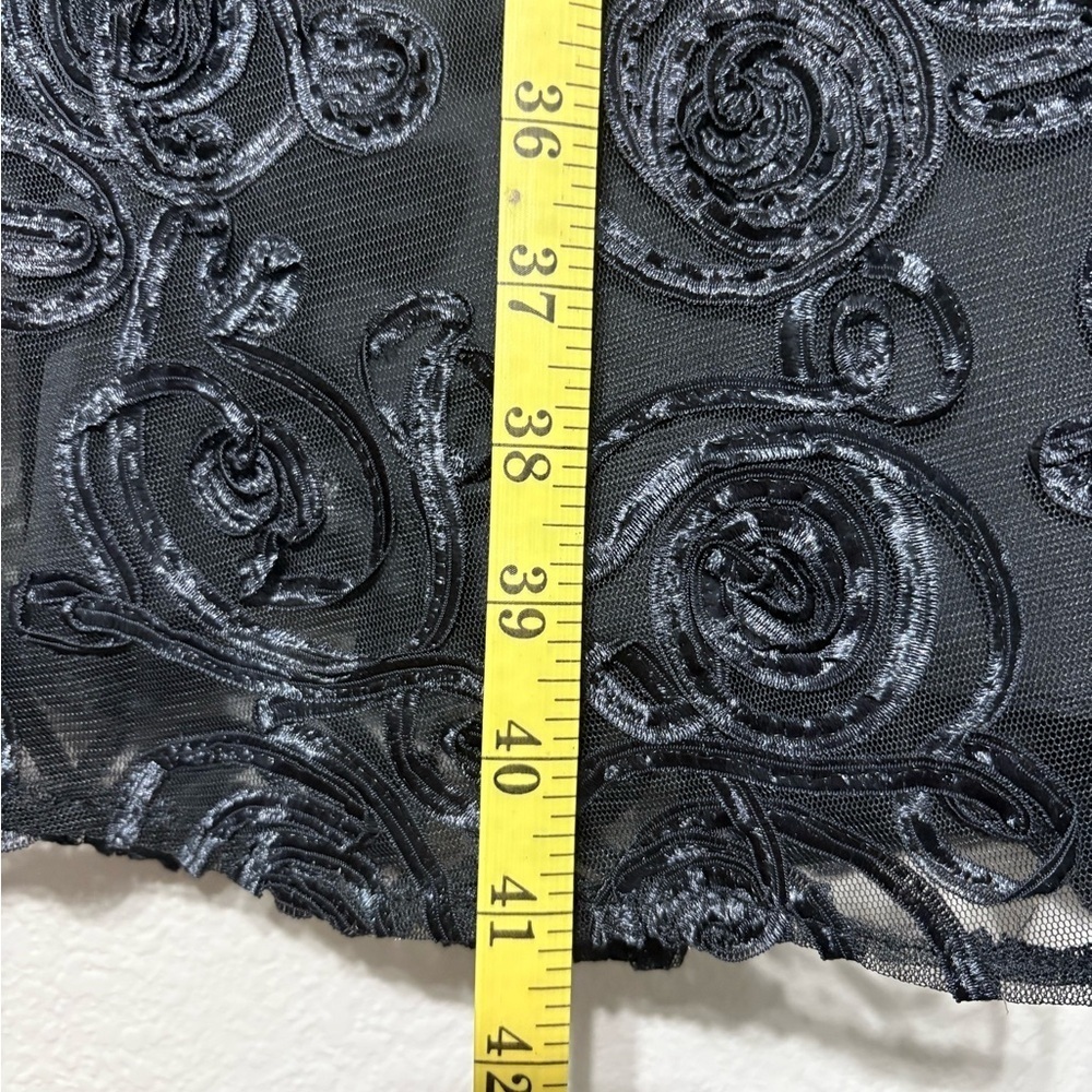 Adrianna Papell Elegant Black Cocktail, Party Dress, Sleeveless, Pleated Bodice - Picture 9 of 14